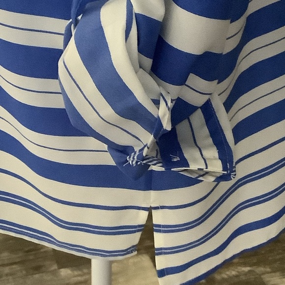 Talbots Blouse Blue and White Striped MP - Picture 11 of 11